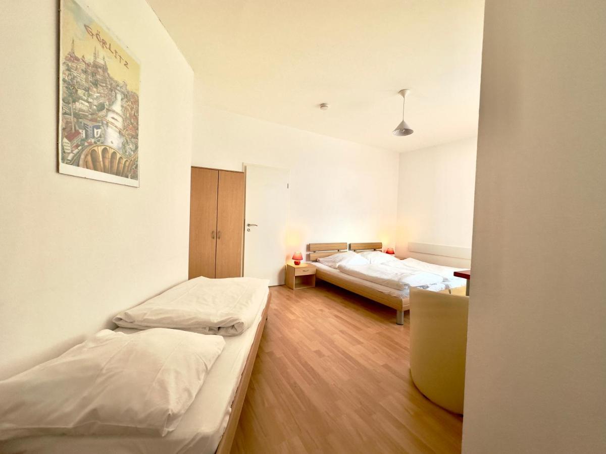 Picobello Pension Görlitz Extérieur photo