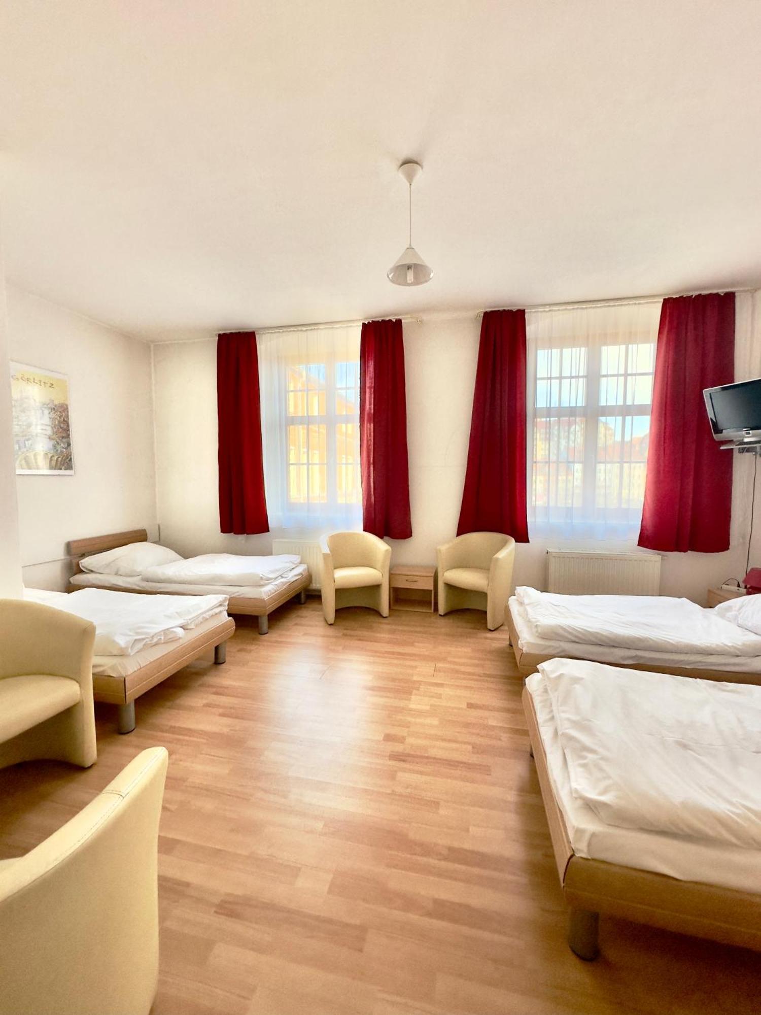 Picobello Pension Görlitz Extérieur photo