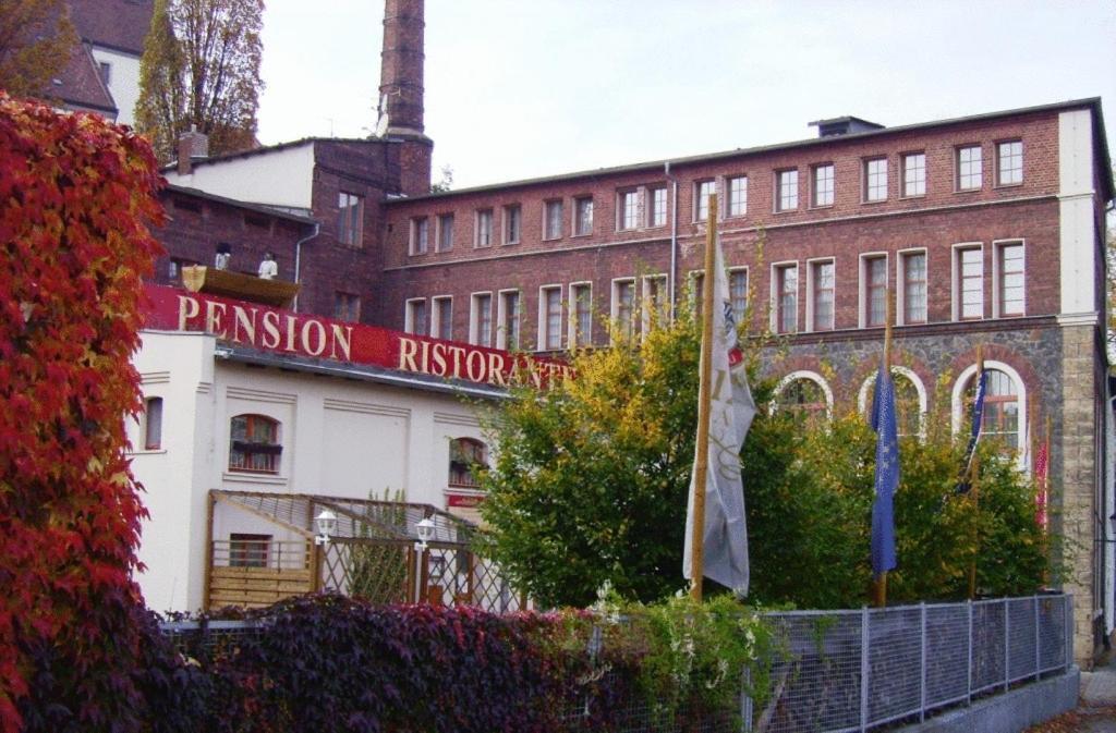 Picobello Pension Görlitz Extérieur photo